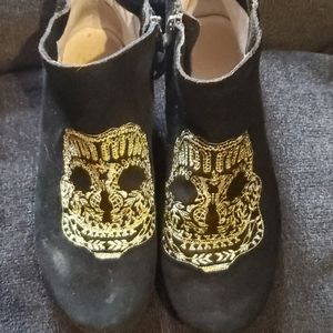 House of Harlow Black Suede Booties size 38.5